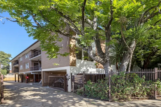 5/69 Barkly St, St Kilda, Vic 3182