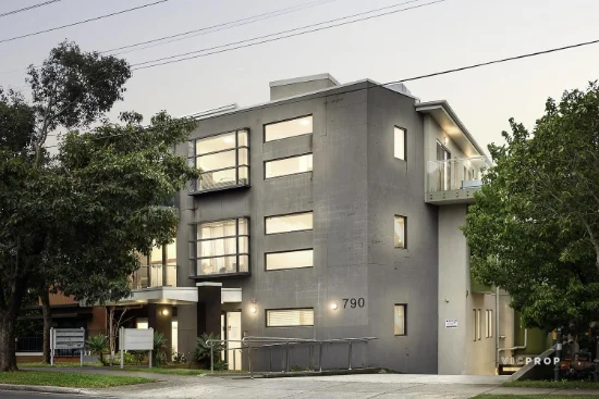 5/790 Elgar Road, Doncaster, Vic 3108 - For Sale