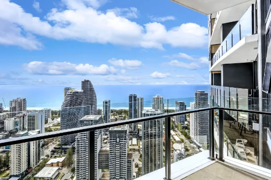 5 The Darling Ave, Broadbeach, Qld 4218