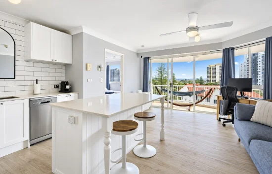 50/210-218 Surf Parade, Surfers Paradise, Qld 4217