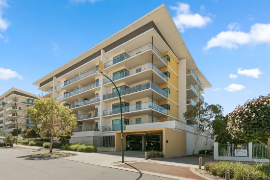 501/25 Malata Crescent, Success, WA 6164