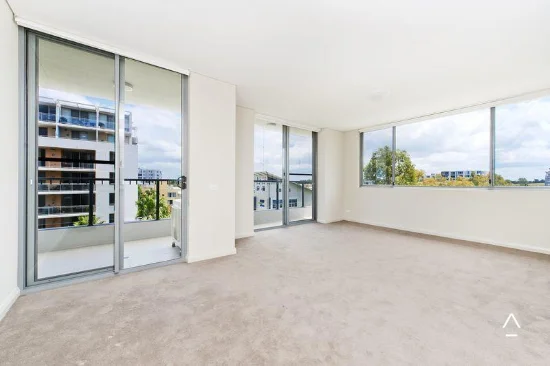 501/7 Stromboli Strait, Wentworth Point, NSW 2127