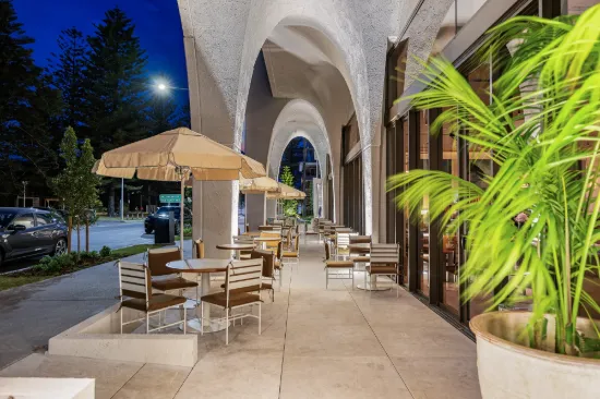 502/58 The Esplanade, Burleigh Heads, Qld 4220-Image