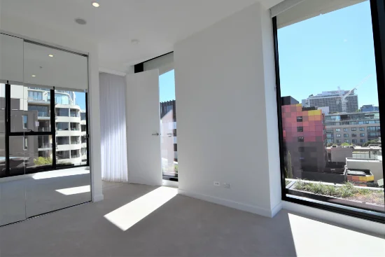 502/74 Eastern Road, South Melbourne, Vic 3205-Image
