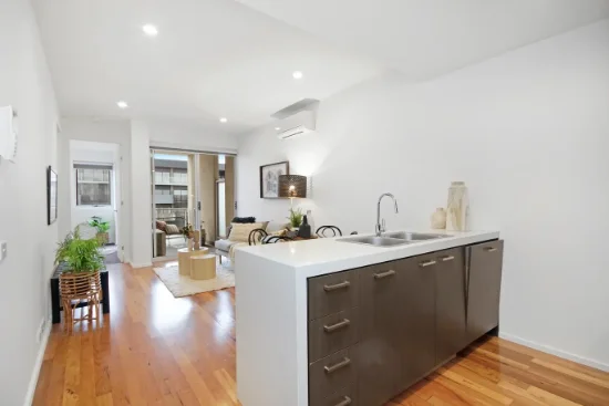 503/2 Plenty Road, Preston VIC 3072-Image