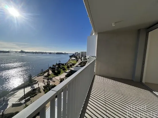 503/29 Honeysuckle Drive, Newcastle, NSW 2300