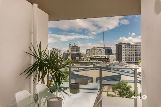 507/113 Commercial Road, Teneriffe, Qld 4005-Image