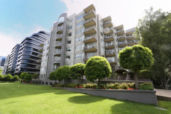 511/23 Queens Road, Melbourne, Vic 3004-Image