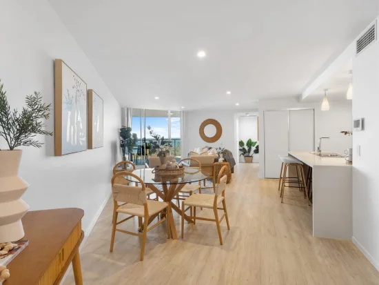511/81 Sutton Street, Redcliffe QLD 4020-Image