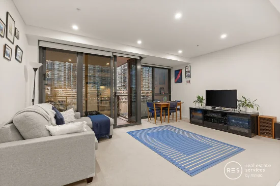 512/13 Point Park Crescent, Docklands, Vic 3008