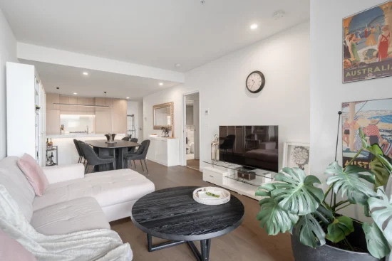 512/200 Burwood Road, Hawthorn, Vic 3122