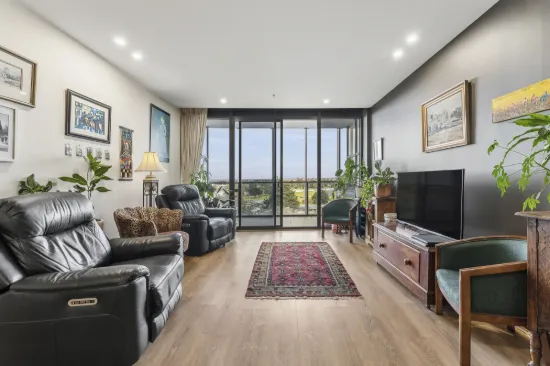 512/55 Queens Road, Melbourne, Vic 3004-Image