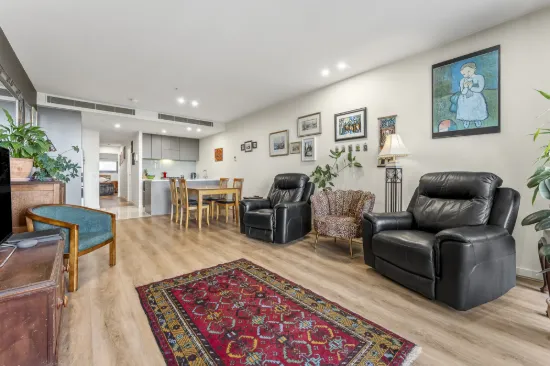 512/55 Queens Road, Melbourne, Vic 3004-Image