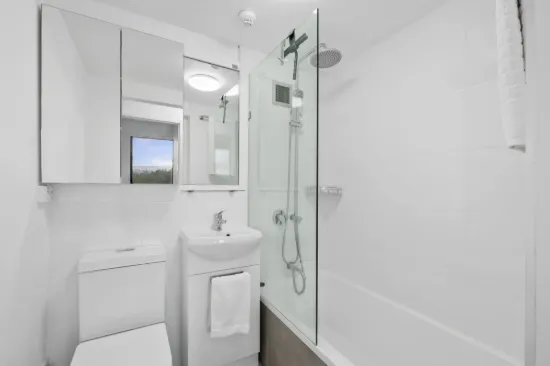 52/13-27 Fairway Drive, Clear Island Waters QLD 4226-Image