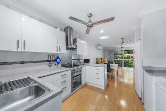 52/28 Island Drive, Cannonvale, Qld 4802