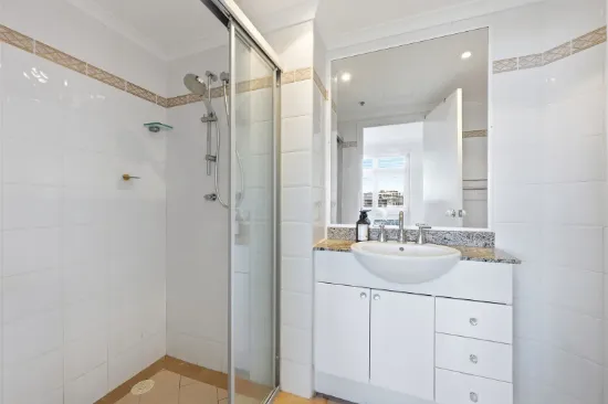 54/2A Hollywood Avenue, Bondi Junction, NSW 2022-Image