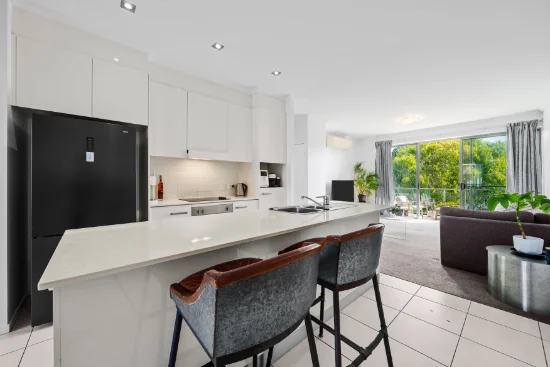 55/2 Gaven Crescent, Mermaid Beach, Qld 4218 - For Sale