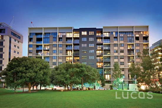 55/801 Bourke Street, Docklands, Vic 3008-Image