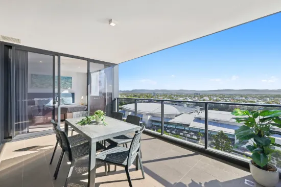 56/31 Queensland Avenue, Broadbeach, Qld 4218