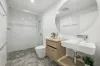 56/31 Queensland Avenue, Broadbeach, Qld 4218-Image