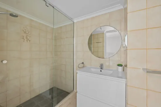 5E/1 Albert Avenue, Broadbeach QLD 4218-Image