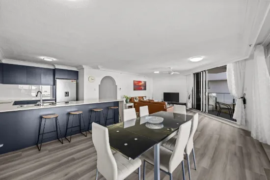 5E/1 Albert Avenue, Broadbeach QLD 4218-Image