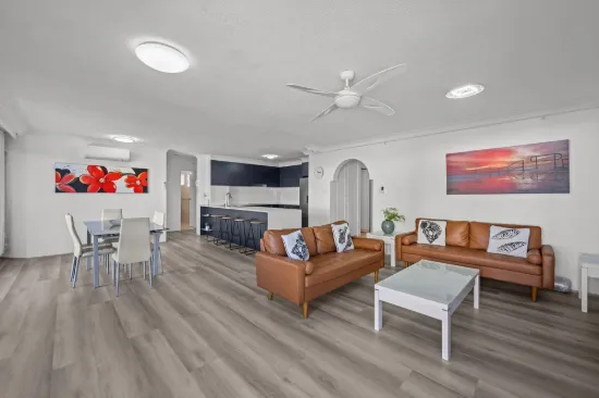 5E/1 Albert Avenue, Broadbeach QLD 4218-Image