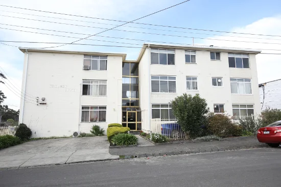 6/1 Fuller Street, Essendon, Vic 3040 - For Rent