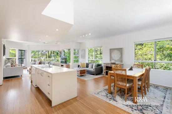 6/1 Picture Point  Crescent, Noosa Heads, Qld 4567