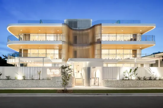 6/19-21 Rankin Parade, Main Beach, Qld 4217