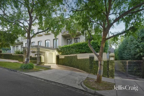 6/2-4 Lansell Court, Toorak, Vic 3142