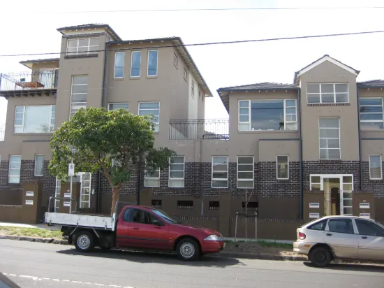6/2 Fitzgerald Rd, Essendon, Vic 3040