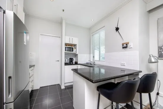 6/5 Woodroffe Avenue, Main Beach, Qld 4217-Image