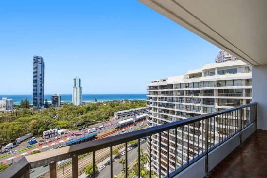 60/20 Commodore Drive, Surfers Paradise, Qld 4217