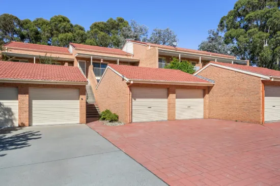 60 Byron Court, Phillip, ACT 2606