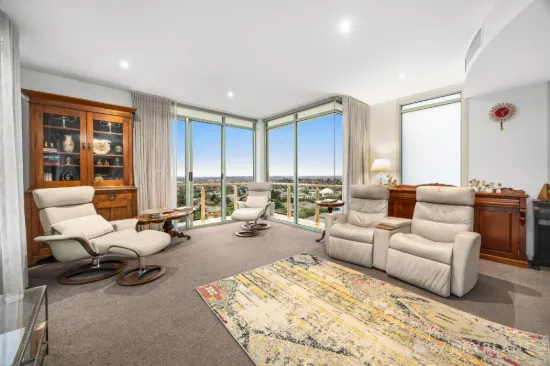 6004/2 Sovereign Point Court, Doncaster, Vic 3108