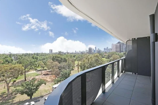 602/12 Queens Road, Melbourne, Vic 3004-Image