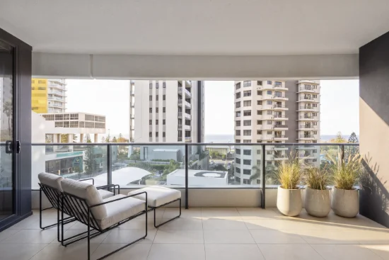 604/1 Oracle Boulevard, Broadbeach, Qld 4218