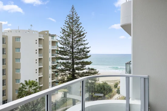 604/4 Twenty First Avenue, Palm Beach, Qld 4221