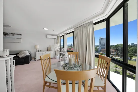 605/70 Remembrance Drive, Surfers Paradise, Qld 4217-Image
