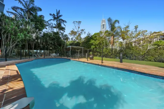 605/70 Remembrance Drive, Surfers Paradise, Qld 4217-Image