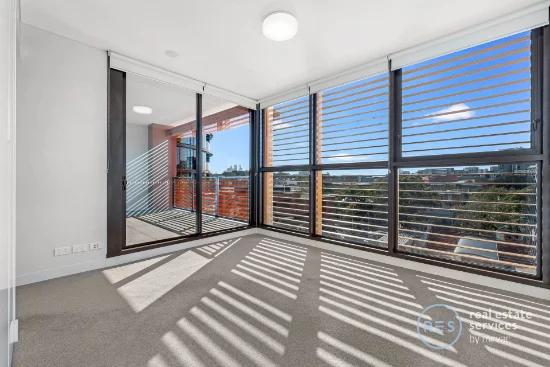 605/8 Ebsworth Street, Zetland, NSW 2017