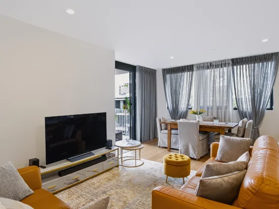 607/36 Sylvan Road, Toowong, Qld 4066