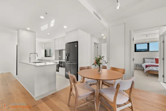 607/71 Consititution Avenue, Campbell, ACT 2612