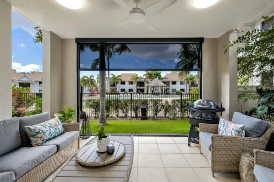 61/1-15 Robson Street, Mooroobool, Qld 4870