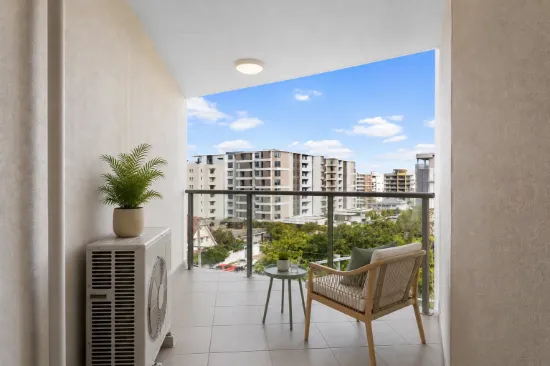 610/81 Sutton Street, Redcliffe QLD 4020-Image