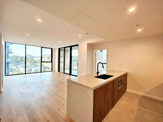 614/2 Mandala Parade, Castle Hill, NSW 2154