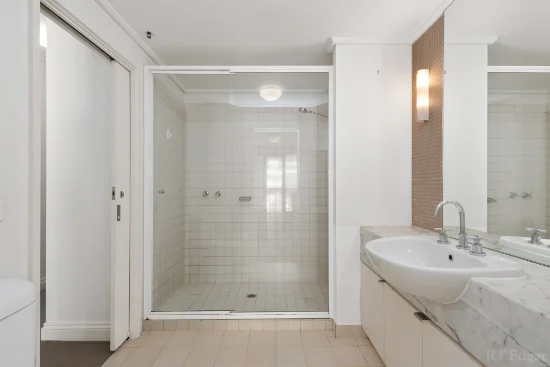 618/360 St Kilda Road, Melbourne, Vic 3004-Image