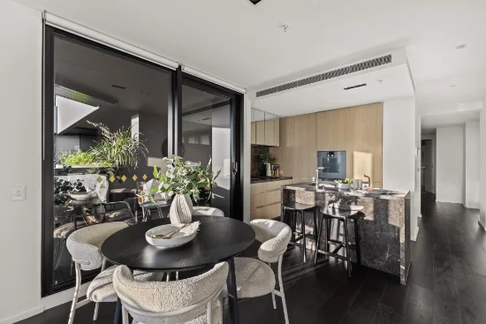 619/20 Queens Road, Melbourne, Vic 3004-Image
