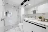 63/18 Chelsea Avenue, Broadbeach, Qld 4218-Image